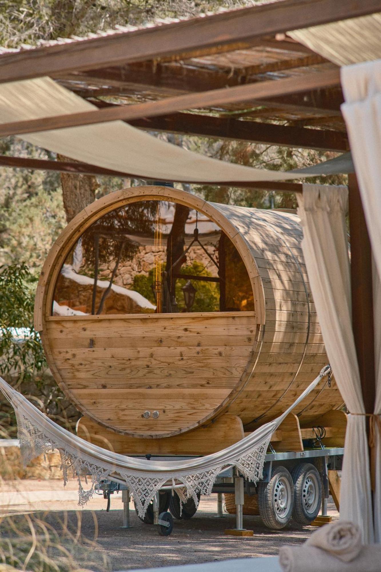Villa B&M Experience Sant Francesc de s'Estany Exterior photo